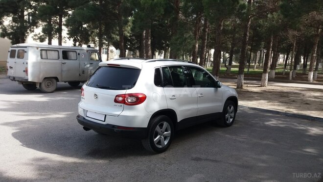 Volkswagen Tiguan 2010, 221,352 km - 2.0 l - Sumqayıt