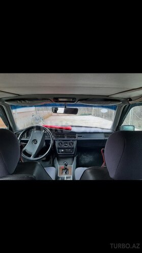 Mercedes 190 1989, 370,000 km - 0.2 л - Beyləqan