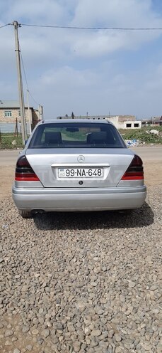 Mercedes C 250 1997, 267,000 km - 2.5 l - Bakı