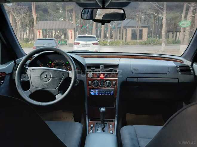 Mercedes C 180 1995, 320,000 km - 1.8 l - Bakı