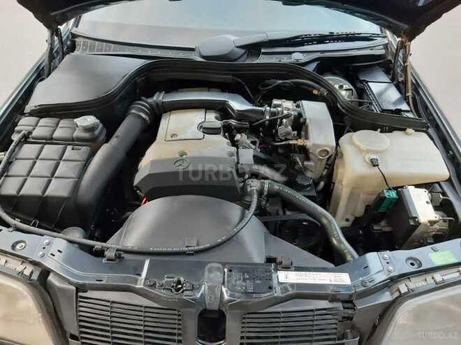 Mercedes C 180 1995, 320,000 km - 1.8 l - Bakı