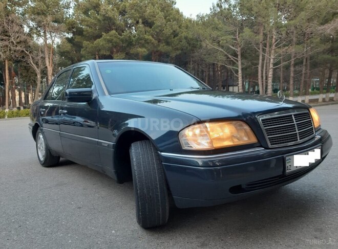 Mercedes C 180 1995, 320,000 km - 1.8 l - Bakı