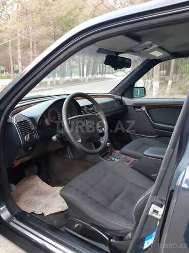 Mercedes C 180 1995, 320,000 km - 1.8 l - Bakı