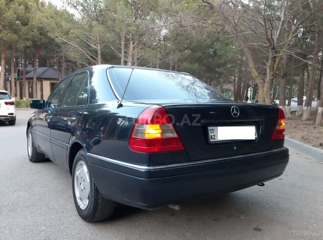 Mercedes C 180 1995, 320,000 km - 1.8 l - Bakı