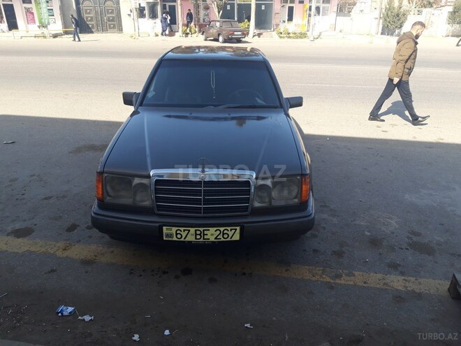 Mercedes E 300 1989, 560,000 km - 3.0 l - Bakı