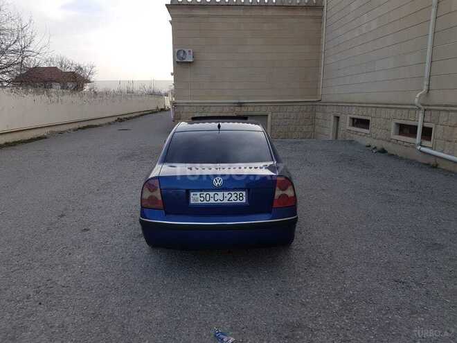 Volkswagen Passat 2003, 299,000 km - 2.0 l - Şamaxı