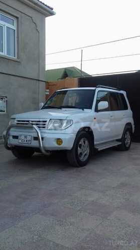 Mitsubishi Pajero io 2000, 325,000 km - 1.8 l - Xaçmaz