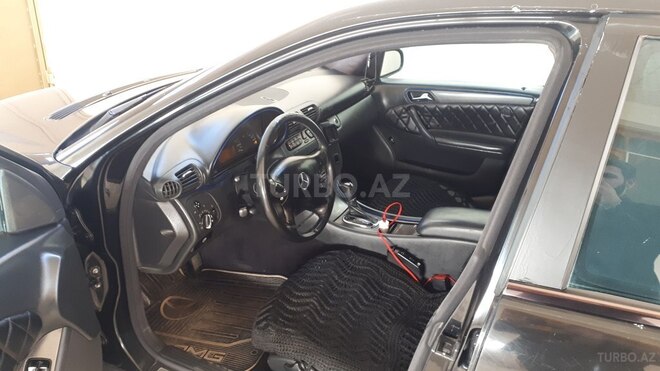 Mercedes C 200 2001, 368,555 km - 2.0 л - Gəncə
