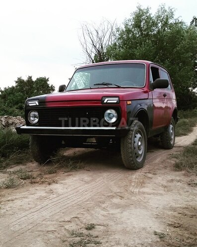LADA (VAZ) Niva 1995, 150 km - 0.2 l - Salyan