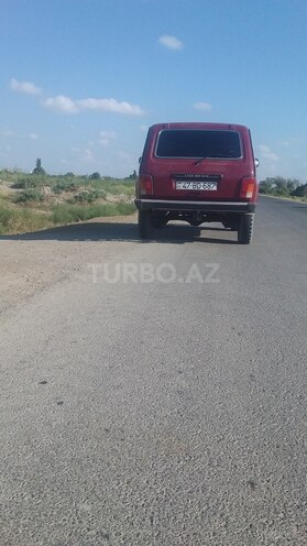 LADA (VAZ) Niva 1995, 150 km - 0.2 l - Salyan