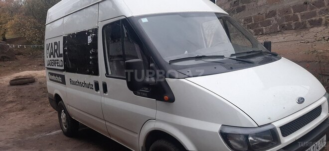 Ford Transit 2005, 228,000 km - 2.4 л - Qazax