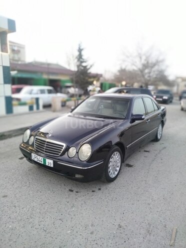 Mercedes E 240 2001, 276,000 km - 2.6 л - Bakı