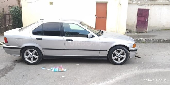 BMW 318 1992, 436,000 km - 1.8 l - Bakı
