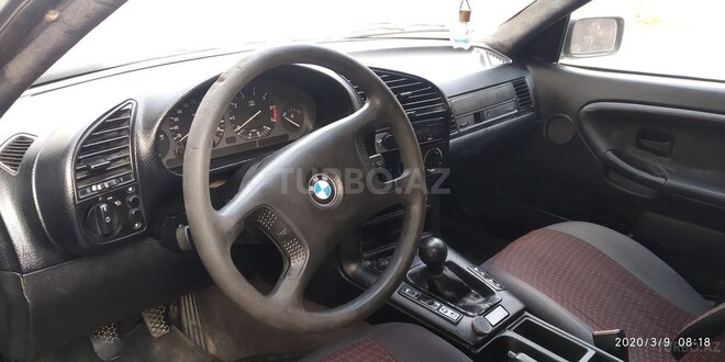 BMW 318 1992, 436,000 km - 1.8 l - Bakı