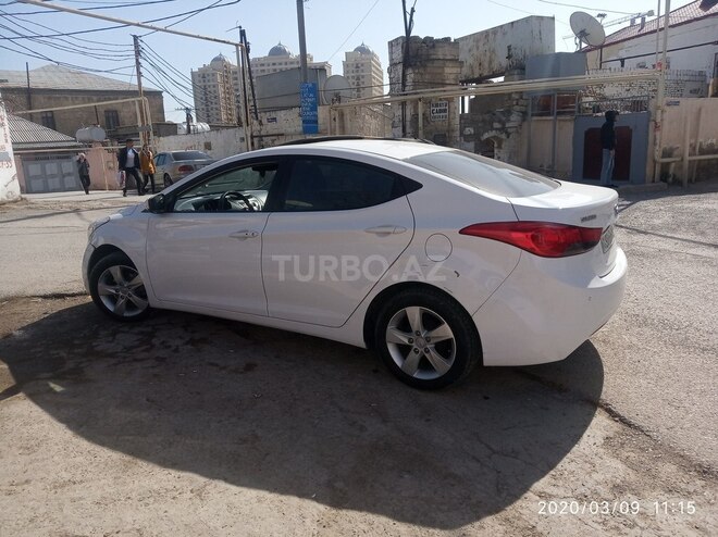 Hyundai Elantra 2011, 178,000 km - 1.8 l - Bakı