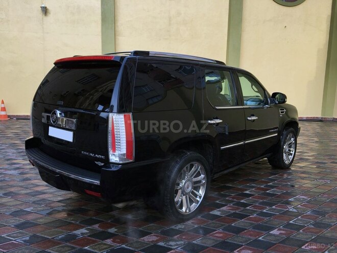 Cadillac Escalade 2008, 213,000 km - 6.2 l - Bakı