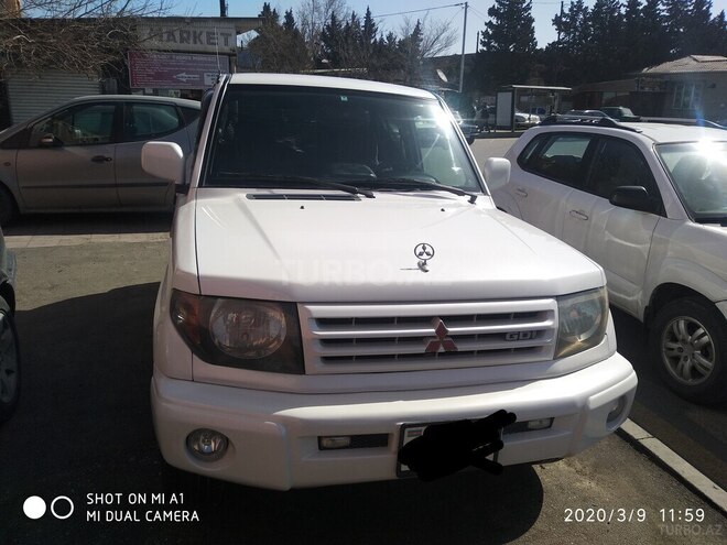 Mitsubishi Pajero io 1999, 250,000 km - 1.8 л - Bakı