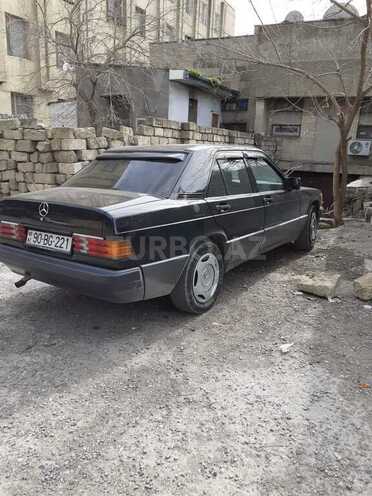 Mercedes 190 1990, 242,630 km - 1.8 l - Gəncə