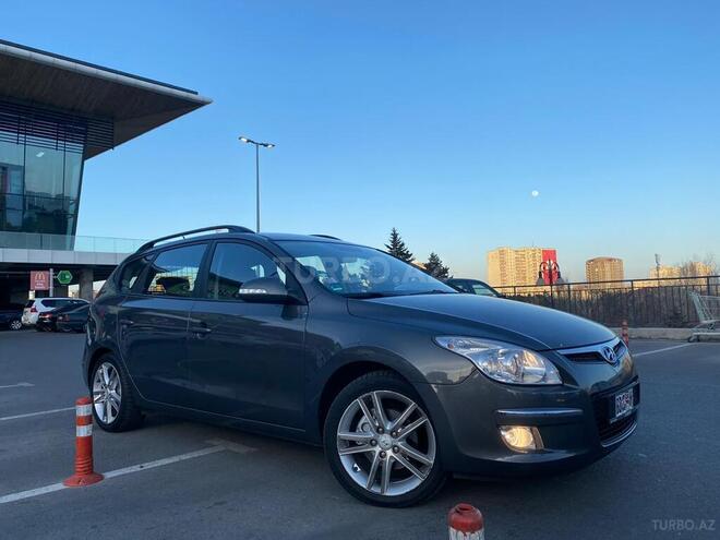 Hyundai i30 2008, 242,700 km - 1.6 л - Bakı