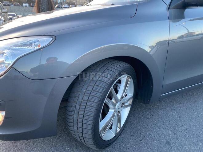 Hyundai i30 2008, 242,700 km - 1.6 л - Bakı