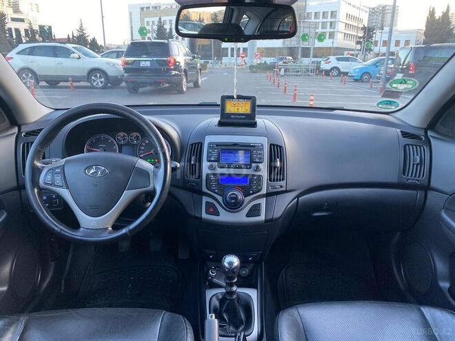 Hyundai i30 2008, 242,700 km - 1.6 л - Bakı