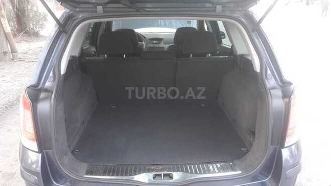 Opel Astra 2006, 230,000 km - 1.4 l - Yevlax