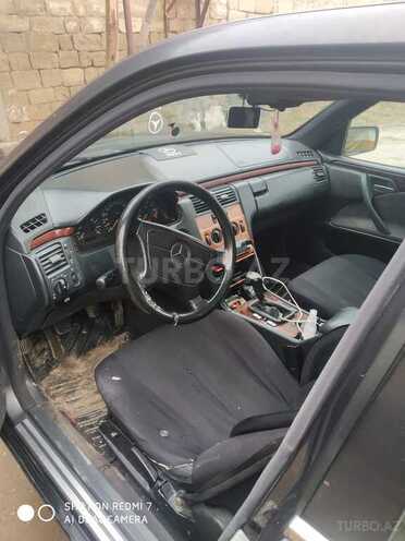 Mercedes E 200 1996, 550,000 km - 2.0 l - Bakı