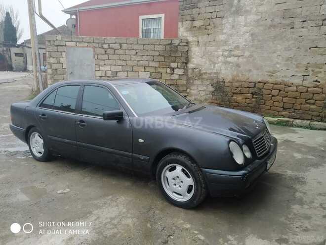Mercedes E 200 1996, 550,000 km - 2.0 l - Bakı