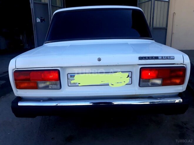 LADA (VAZ) 2107 2010, 211,639 km - 1.6 l - Qusar