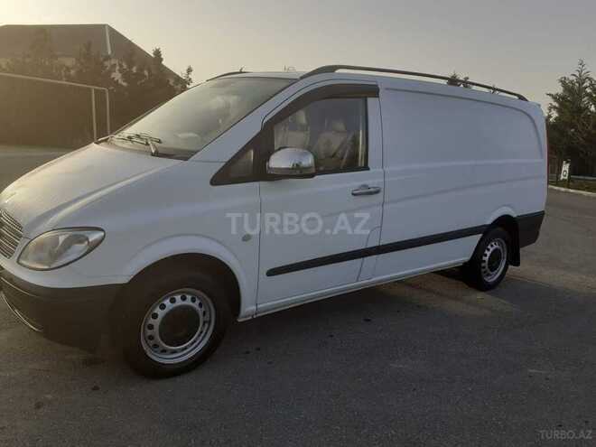 Mercedes Vito 111 2010, 242,000 km - 2.2 l - Bakı