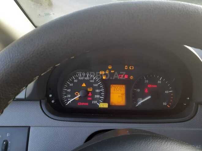 Mercedes Vito 111 2010, 242,000 km - 2.2 l - Bakı