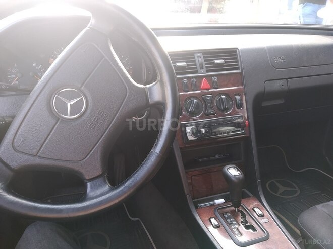 Mercedes C 180 1998, 236,000 km - 1.8 l - Gəncə