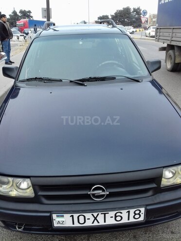 Opel Astra 1994, 200,000 km - 1.7 l - Bakı