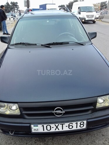 Opel Astra 1994, 200,000 km - 1.7 l - Bakı