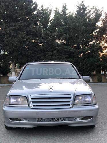 Mercedes C 220 1998, 254,000 km - 2.2 l - Bakı