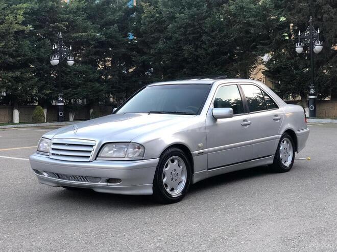 Mercedes C 220 1998, 254,000 km - 2.2 l - Bakı