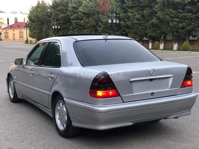 Mercedes C 220 1998, 254,000 km - 2.2 l - Bakı