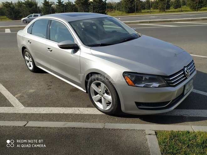 Volkswagen Passat 2011, 135,500 km - 2.5 l - Bakı