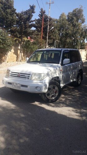 Mitsubishi Pajero io 2000, 233,256 km - 2.0 l - Bakı