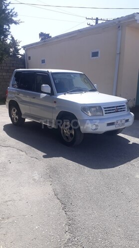 Mitsubishi Pajero io 2000, 233,256 km - 2.0 l - Bakı