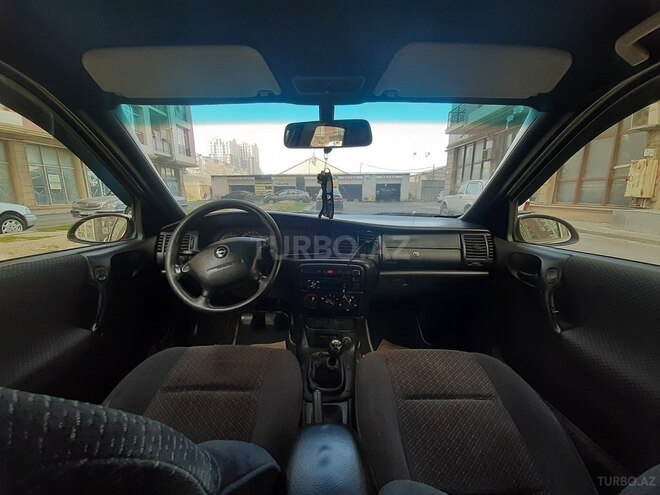 Opel Vectra 1996, 490,000 km - 1.6 l - Bakı
