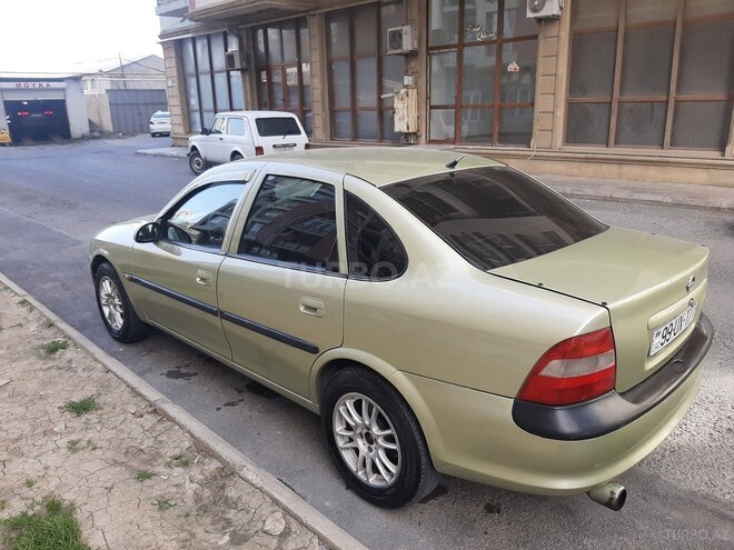 Opel Vectra 1996, 490,000 km - 1.6 l - Bakı
