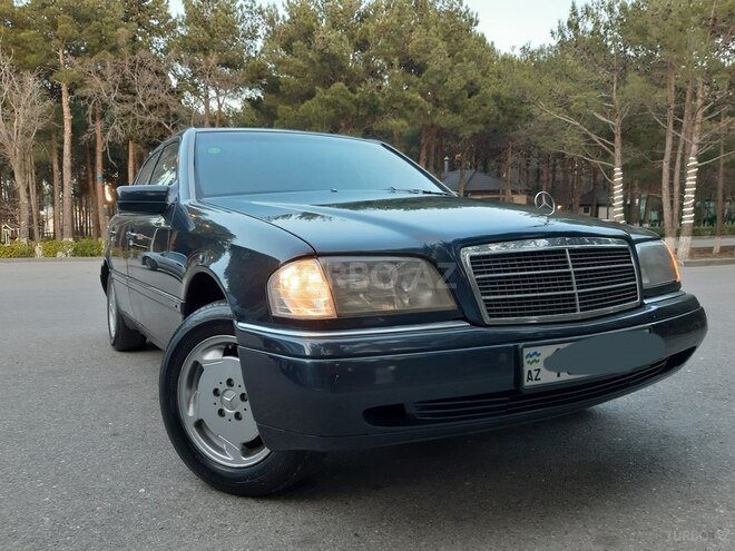 Mercedes C 180 1995, 320,000 km - 1.8 l - Bakı
