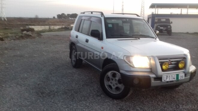 Mitsubishi Pajero io 1997, 254,800 km - 1.8 л - Sumqayıt