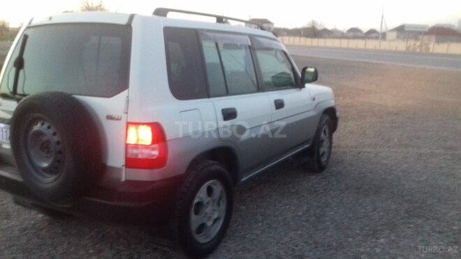 Mitsubishi Pajero io 1997, 254,800 km - 1.8 л - Sumqayıt