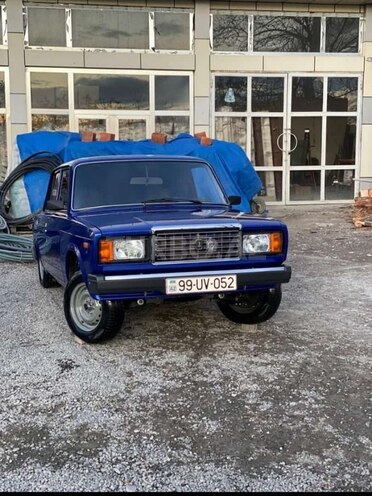 LADA (VAZ) 2107 2010, 50,000 km - 1.6 л - Yevlax