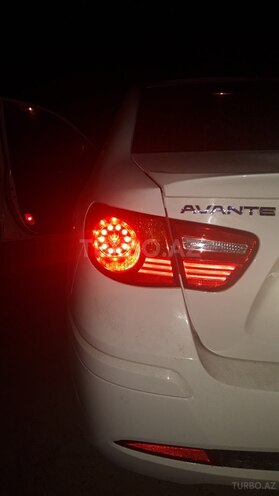 Hyundai Elantra 2010, 68,200 km - 1.6 l - Sumqayıt