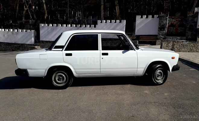 LADA (VAZ) 2107 2009, 186,522 km - 1.6 l - Şəki