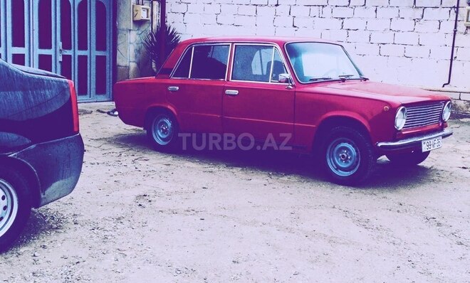 LADA (VAZ) 21011 1982, 200,000 km - 1.5 l - Bakı