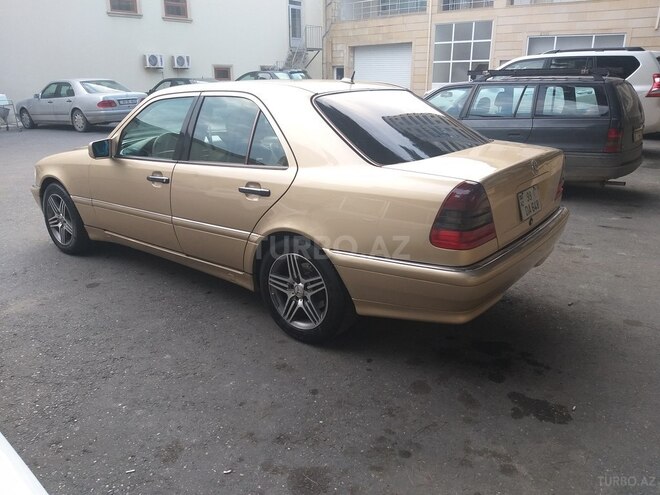 Mercedes C 230 1999, 345,000 km - 2.3 l - Bakı